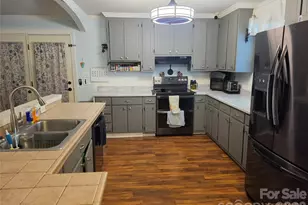 13175 Old Camden Rd, Midland, NC 28107 - Photo 2