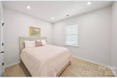 8114 Franklin Trail Street, Charlotte, NC 28227 - Photo 18