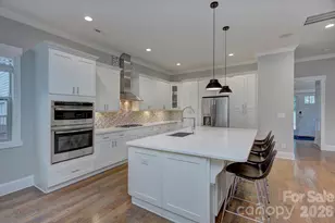 2109 Lanier Ave, Charlotte, NC 28205 - Photo 6