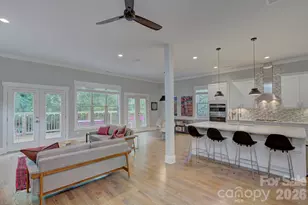 2109 Lanier Ave, Charlotte, NC 28205 - Photo 10