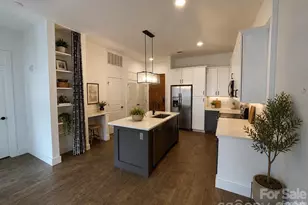 55 S Market St, Asheville, NC 28801 - Photo 4