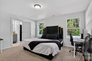 548 Kingsway Cir, Charlotte, NC 28214 - Photo 22