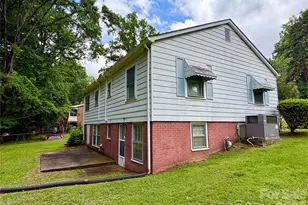 5057 Erickson Rd, Charlotte, NC 28208 - Photo 4