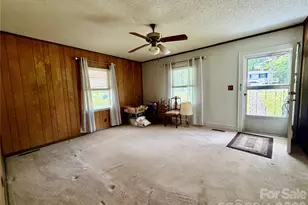 5057 Erickson Rd, Charlotte, NC 28208 - Photo 10