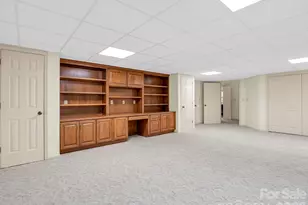 115 Woodhaven Dr, Hendersonville, NC 28739 - Photo 36