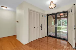 115 Woodhaven Dr, Hendersonville, NC 28739 - Photo 8