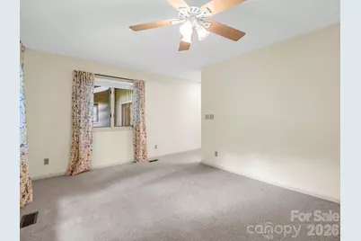 115 Woodhaven Drive, Hendersonville, NC 28739 - Photo 26
