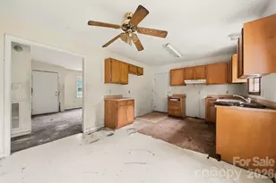 2130 Haven Circle SE, Lenoir, NC 28645 - Photo 8