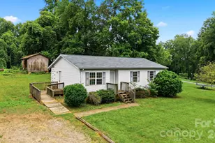 2130 Haven Circle SE, Lenoir, NC 28645 - Photo 2