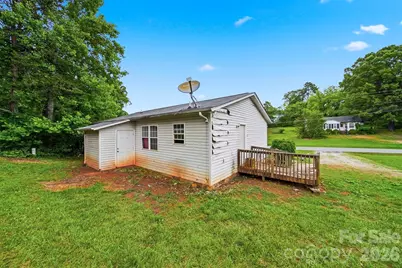 2130 Haven Circle SE, Lenoir, NC 28645 - Photo 24