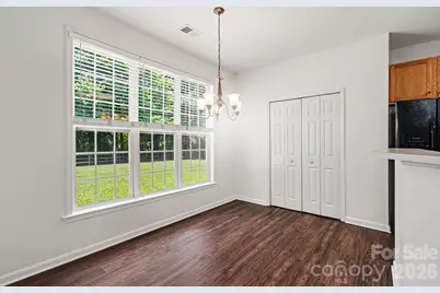 11310 Glenstone Court, Charlotte, NC 28269 - Photo 4