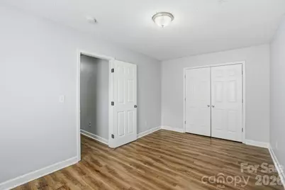 2314 Hope Valley Lane, Charlotte, NC 28213 - Photo 20