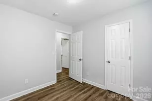 2314 Hope Valley Ln, Charlotte, NC 28213 - Photo 22