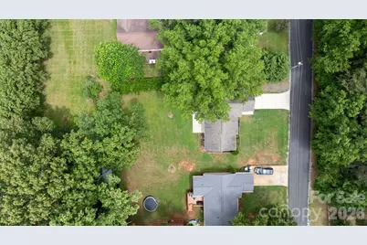 208 S B Avenue, Maiden, NC 28650 - Photo 28