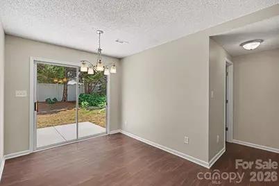5615 Waverly Lynn Lane, Charlotte, NC 28269 - Photo 6