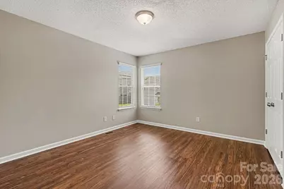 5615 Waverly Lynn Lane, Charlotte, NC 28269 - Photo 12