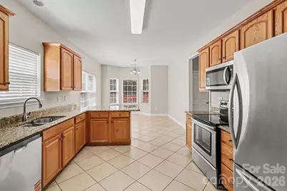 8539 Suttonview Drive, Charlotte, NC 28269 - Photo 6