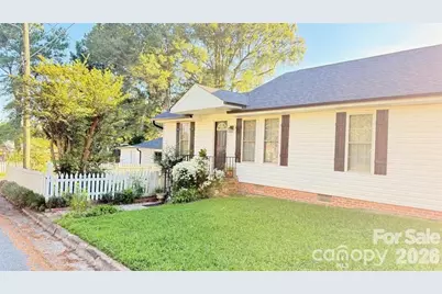 210 W Church Street, Cherryville, NC 28021 - Photo 2