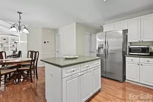 3333 Colvard Park Way, Charlotte, NC 28269 - Photo 6