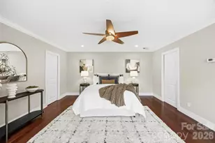 9415 Bonnie Briar Cir, Charlotte, NC 28277 - Photo 16