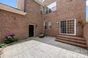 9415 Bonnie Briar Cir, Charlotte, NC 28277 - Photo 28