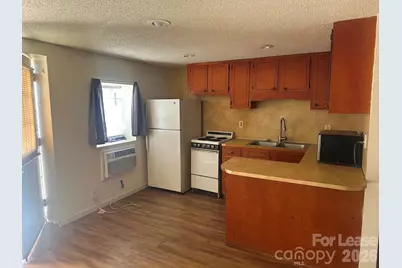 1305 W Front Street #B, Statesville, NC 28677 - Photo 1