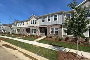 208 Sagecroft Ln, Indian Trail, NC 28079 - Photo 2
