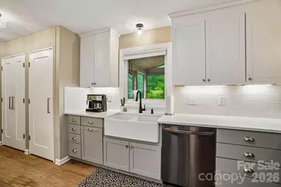3229 N Bearwallow Road, Hendersonville, NC 28792 - Photo 20