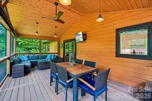 3229 N Bearwallow Rd, Hendersonville, NC 28792 - Photo 8