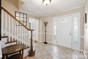 4612 Deanscroft Dr, Charlotte, NC 28226 - Photo 4