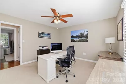 4612 Deanscroft Drive, Charlotte, NC 28226 - Photo 32