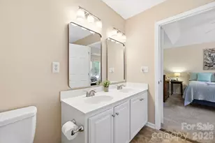 12126 Wild Garden Ct, Charlotte, NC 28269 - Photo 20