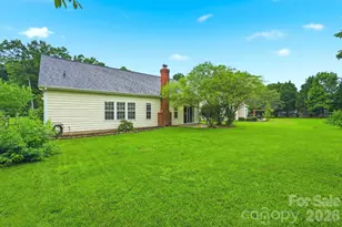 12126 Wild Garden Ct, Charlotte, NC 28269 - Photo 22