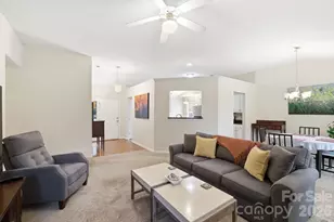 12126 Wild Garden Ct, Charlotte, NC 28269 - Photo 4