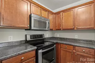 5529 Idlewild Rd N, Charlotte, NC 28227 - Photo 12