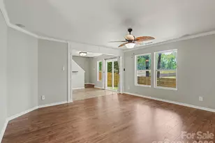 5529 Idlewild Rd N, Charlotte, NC 28227 - Photo 8