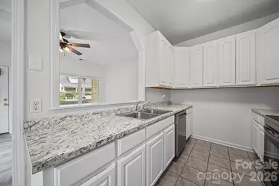 1625 Begonia Way, Rock Hill, SC 29732 - Photo 8