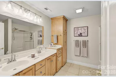 100 Perry Place, Hendersonville, NC 28739 - Photo 30