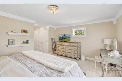 100 Perry Place, Hendersonville, NC 28739 - Photo 26