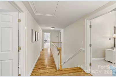 100 Perry Place, Hendersonville, NC 28739 - Photo 24