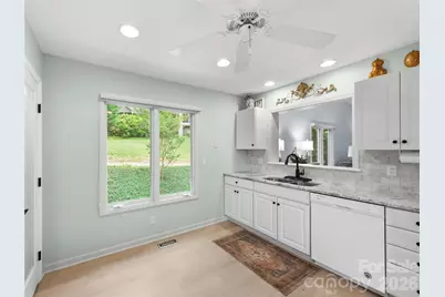 83 Laurel Ridge Place, Hendersonville, NC 28739 - Photo 10