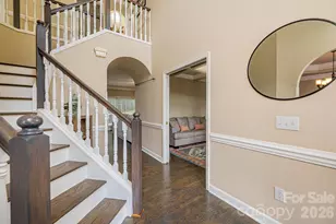 5700 Crown Terrace, Hickory, NC 28601 - Photo 8