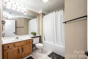 5700 Crown Terrace, Hickory, NC 28601 - Photo 30