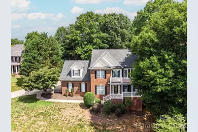 5700 Crown Terrace, Hickory, NC 28601 - Photo 1