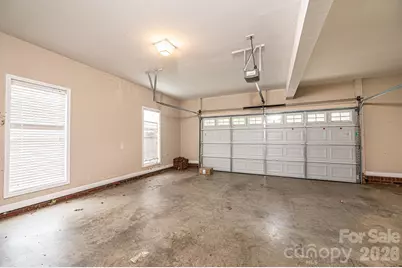 5700 Crown Terrace, Hickory, NC 28601 - Photo 38