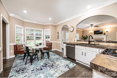 5700 Crown Terrace, Hickory, NC 28601 - Photo 18