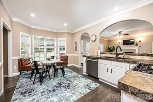 5700 Crown Terrace, Hickory, NC 28601 - Photo 18