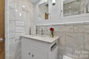1035 Queens Rd, Charlotte, NC 28207 - Photo 30