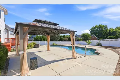 13937 Dovehunt Place, Charlotte, NC 28277 - Photo 32