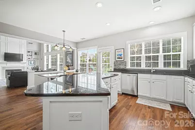 10913 Knight Castle Drive, Charlotte, NC 28277 - Photo 12